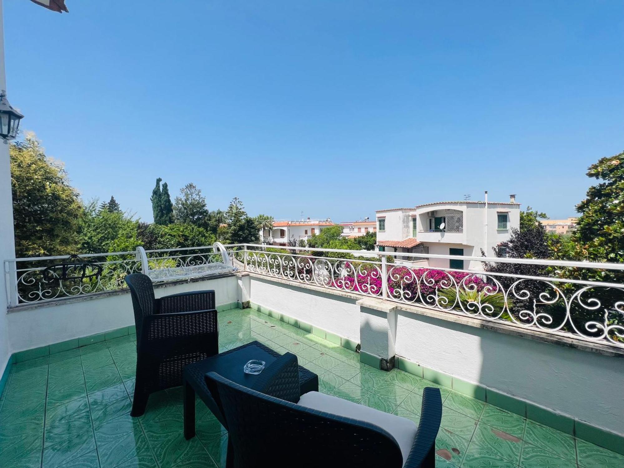 Yourhome - Villa Sorrento ميتا المظهر الخارجي الصورة