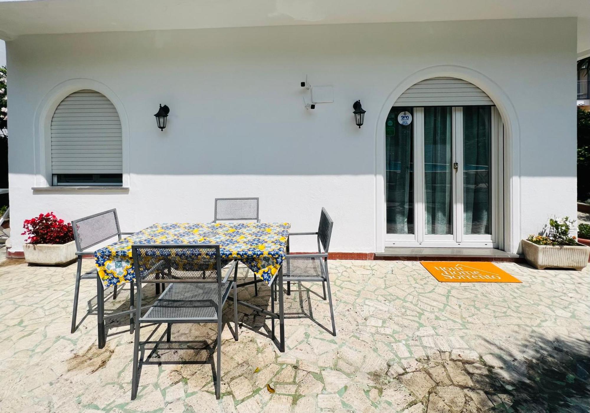 Yourhome - Villa Sorrento ميتا المظهر الخارجي الصورة