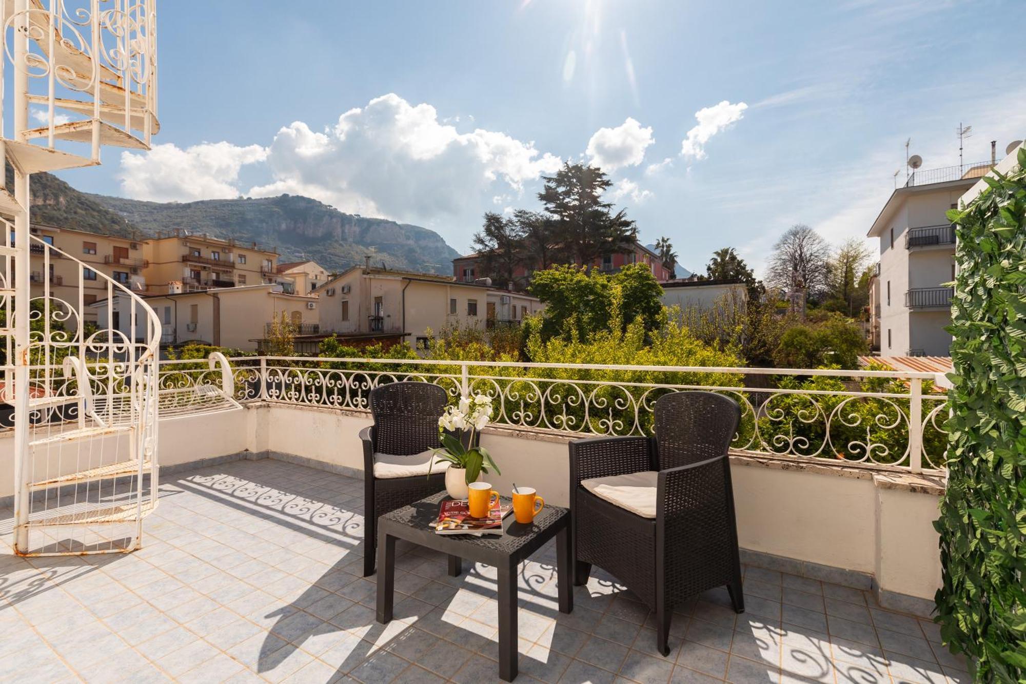 Yourhome - Villa Sorrento ميتا المظهر الخارجي الصورة