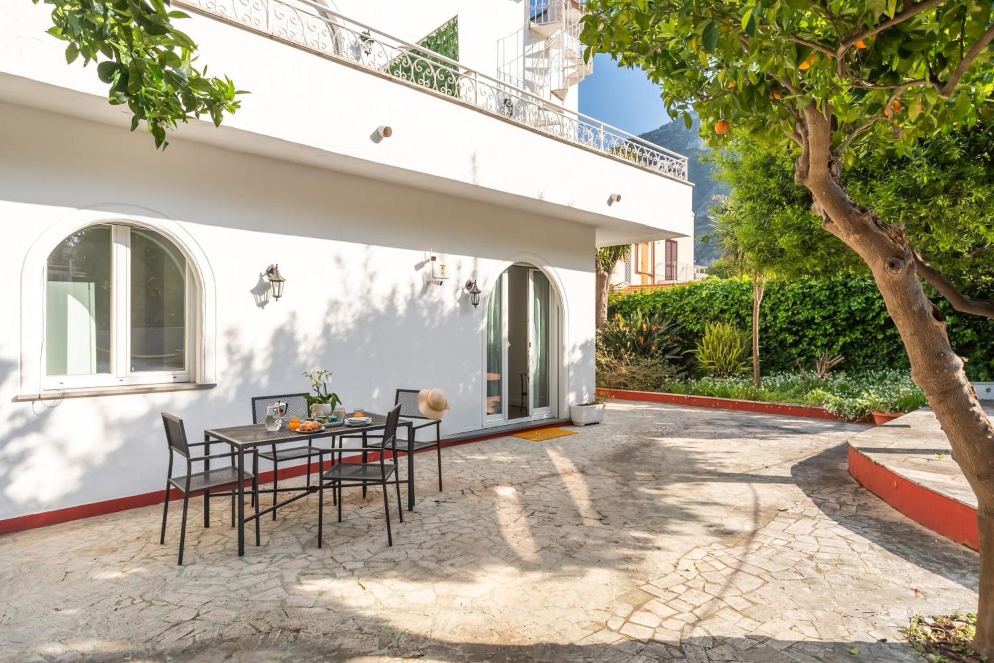 Yourhome - Villa Sorrento ميتا المظهر الخارجي الصورة